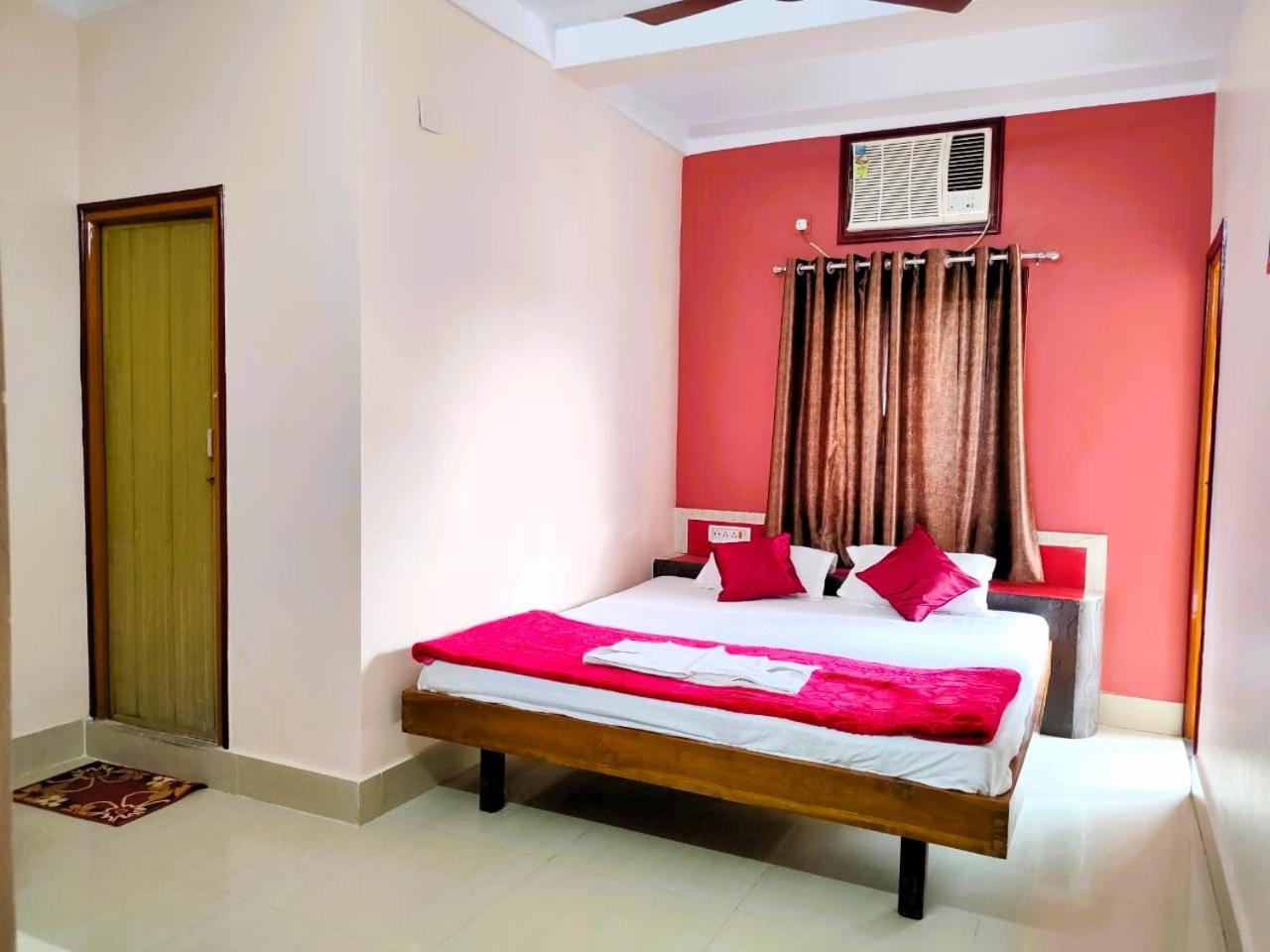 Hotel Vaishnavi Near Baba Dham Temple Deoghar Kültér fotó